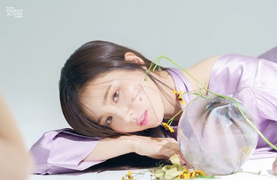 가을 여신 신세경, 신비로운 매력에 몽환적 분위기까지