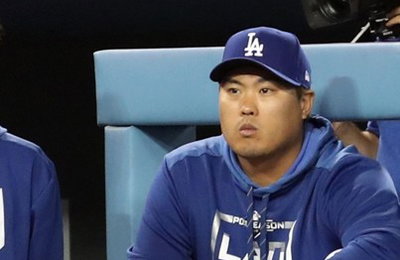 MLB닷컴 "류현진, 다저스에 남으려면 몸값 양보해야"