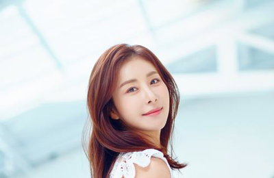 배우 한다감, 내년 1월 연상 사업가와 결혼