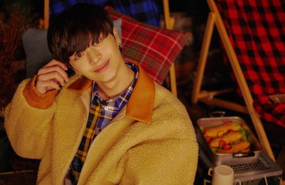 육성재, 매달 솔로곡 2개씩 낸다…'눈길'