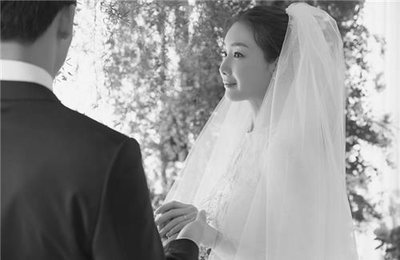 최지우 엄마 된다…"내년 5월께 출산"