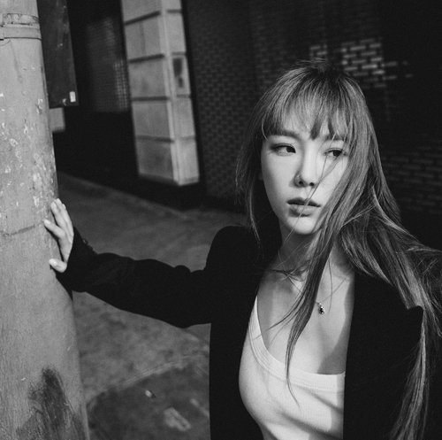 [사진]SM엔터테인먼트 제공, 가수 태연이  '퍼포즈' 예고 사진