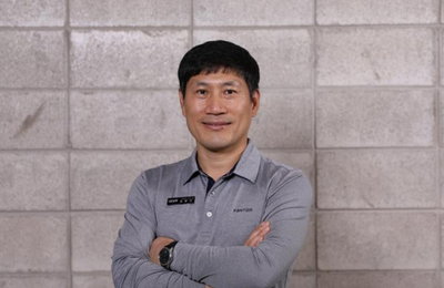 류현진, 김병곤 트레이닝 코치와 계약…토론토서 전담 관리