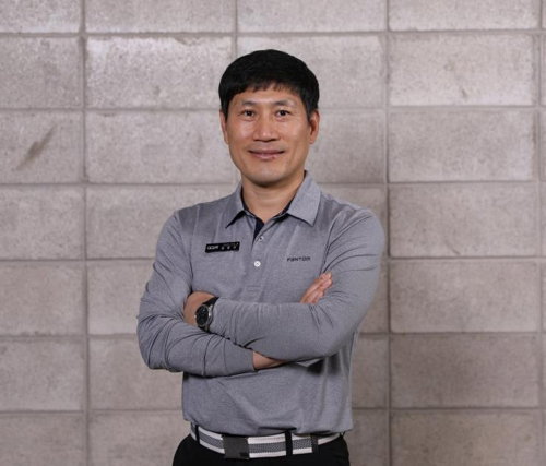 [사진]연합뉴스, 류현진 전담 트레이너로 합류한 김병곤 트레이닝 코치