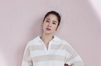 김현주, 화보로 부드러운 우아함+기품 선보여…