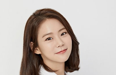 한승연, YGX와 전속계약 사실 알려…