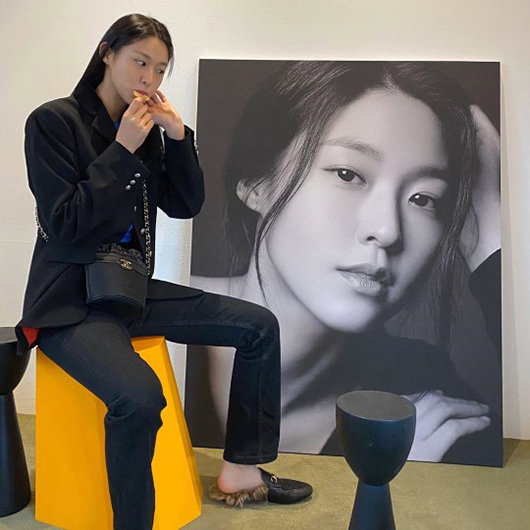설현