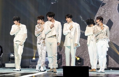 갓세븐, 40개 지역 아이튠즈 앨범 1위 기록…