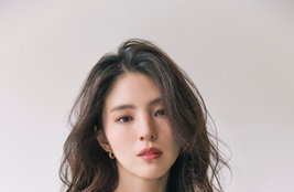 한소희, 배럴 전속모델 결정