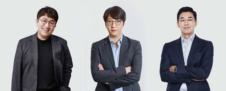 [사진]빅히트엔터테인먼트 제공, 왼쪽부터 방시혁 빅히트 의장, 윤석준 글로벌 CEO, 박지원 HQ CEO
