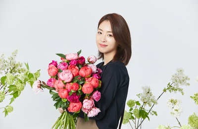배우 이연희, 화훼 농가 돕기 참여