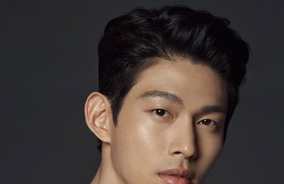 UN 출신 최정원, 윌엔터와 전속계약 "배우 2막 연다"···이정은·온주완과 한솥밥
