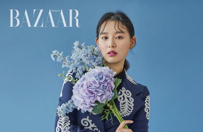 배우 김지원, 파랑새 연상시키는 신비로움 '눈길'