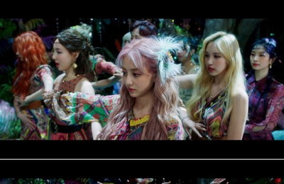 트와이스, 'MORE & MORE' 인트로 안무 공개…컴백 기대감 고조