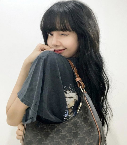 [사진]블랙핑크 리사 SNS
