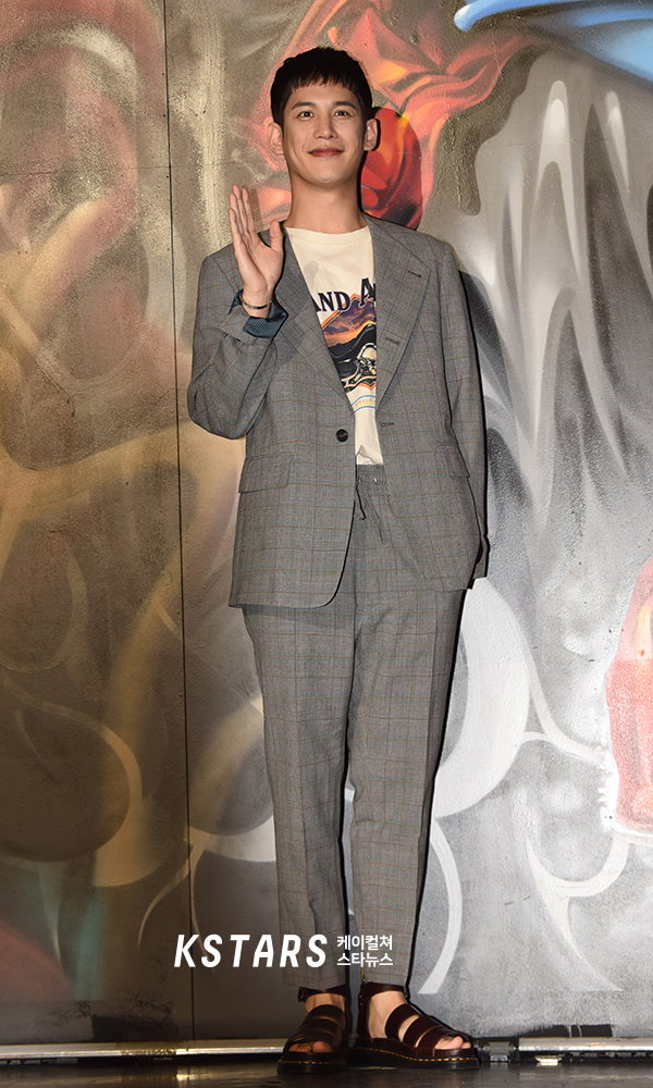 꼰대인턴,박기웅