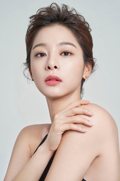 설인아