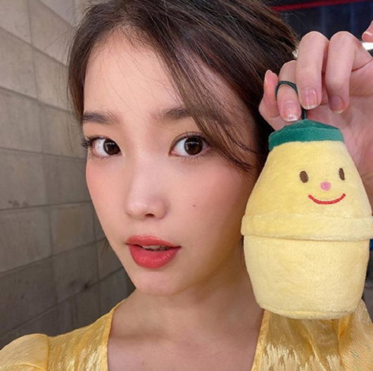 [사진]아이유 공식 인스타그램