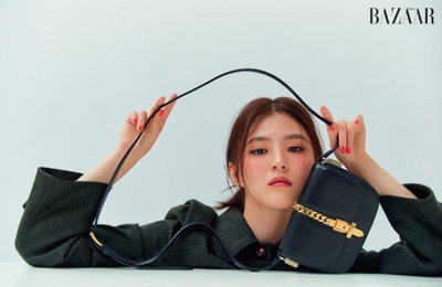 한소희, 그윽한 눈빛의 화보 공개 '눈길'