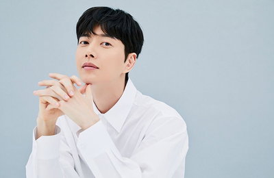 '꼰대인턴' 박해진 커피향 가득한 모델로 나선다!…스틱 커피 출시! 선하고 부드러운 이미지 담은 젠틀 커피로 女心저격!