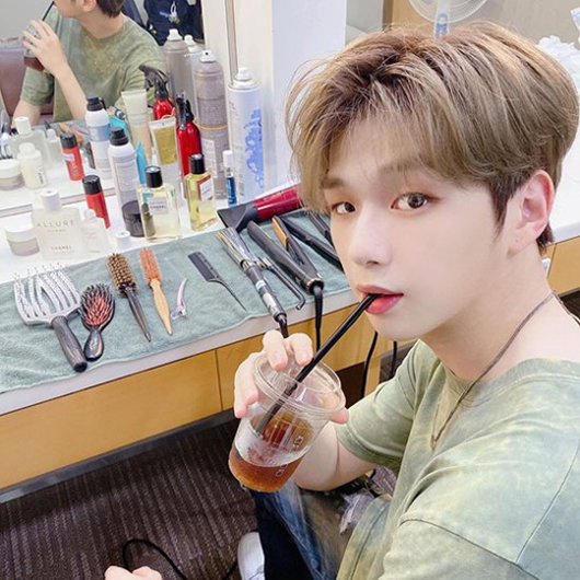 [사진]강다니엘 인스타그램