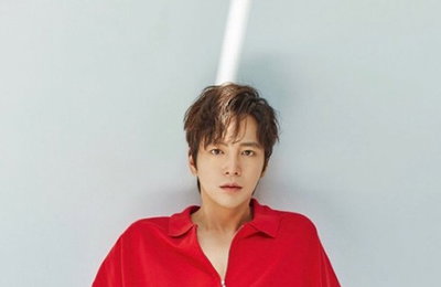 장근석, 2년만에 커버 화보 장식 '눈길'