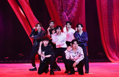 방탄소년단·NCT 127, 나란히 "빌보드 200" 상위권 수성