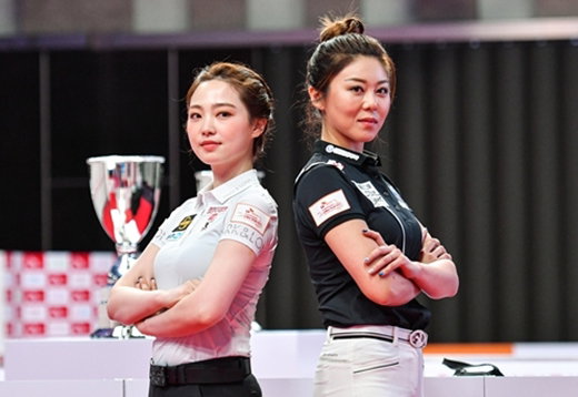 [사진]PBA 제공, 김가영(오른쪽)과 차유람