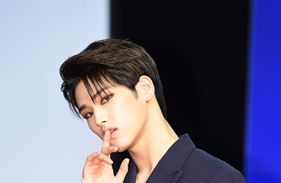 [포토] 원더나인의 이승환, 섹시한 눈빛과 여심을 사로잡을 손짓~!