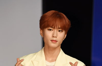 [포토] 원더나인의 김준서, 상큼한 오렌지 머리