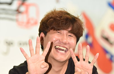 [포토] 코미디몬스터즈 '부산국제코미디페스티벌에서 만나요~'