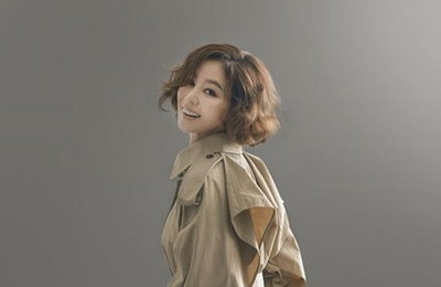 김성령, 줄로그 모델 발탁 '눈길'