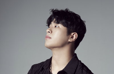 오반(OVAN), 現 소속사 로맨틱팩토리와 재계약 체결 ‘의리’