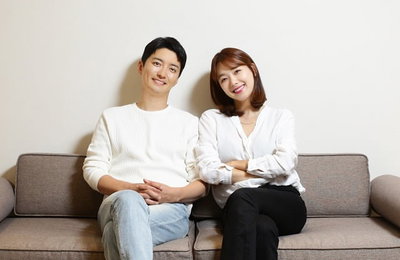 인교진♥소이현 부부, 동반 이적…H&엔터테인먼트에 새 둥지 "홍민기 대표 '2막 함께할 것'"