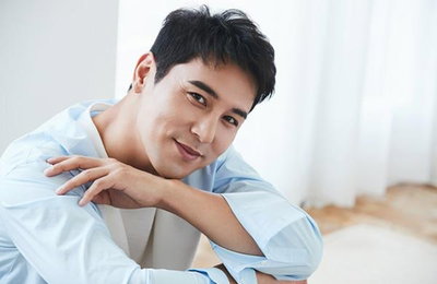 '코로나19확진' 장민호, 이달 컴백일정 전면조율 "격리해제 상황 살필것"
