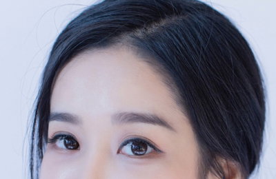 배우 이송이, <거짓말의 거짓말> 문화부 기자 '정소리'로 변신! 텐션업 연기로 매력 뿜뿜! 캐릭터와 200% 싱크로율 빛낸 연기에 시선 집중