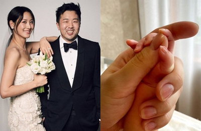 배우 수현 최근 득녀…딸과 손잡은 사진 공개