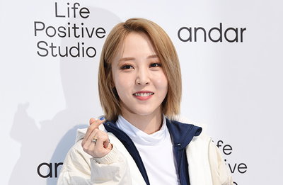 [K포토] 마마무 문별, 따뜻하게  입고 행사장 왔어요~