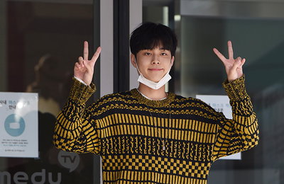 [K포토] 유선호 '사랑둥이 깜찍한 브이'