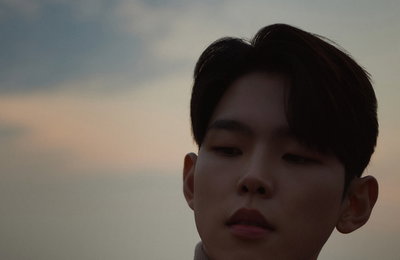 ‘차트변강쇠’ 폴킴, 신곡 ‘너도 아는’ 주요 음원 차트 1위!