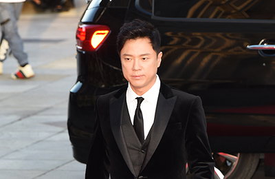[K포토] '2020 대한민국 대중문화예술상' 배우 정성화, 문체부 장관 표창 받으러 왔어요~