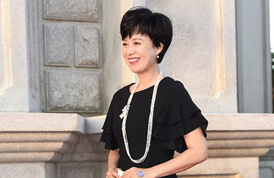 [K포토] 개그우먼 박미선 `영광의 국무총리 표창 수상하러 왔어요~'