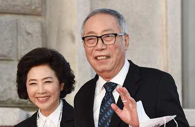 [K포토] '대한민국 대중문화예술상' 고두심-변희봉, '부부처럼 다정하게 입장'