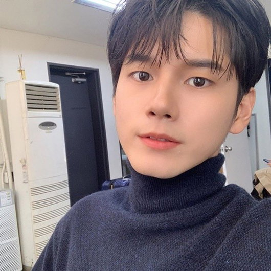 [사진]옹성우 인스타그램