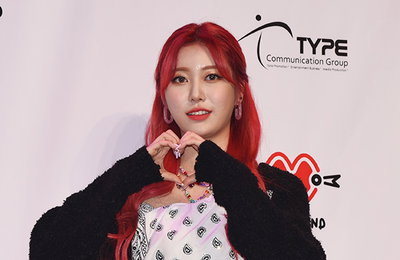 [K포토] 모모랜드 제인, '시선집중 레드빛 헤어'
