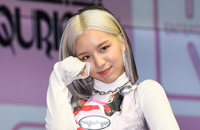 [K포토] 우아! 루시 '핫팬츠 롱부츠, 섹시 레기룩'