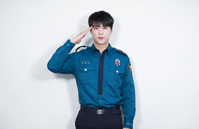 하이라이트 손동운, 오늘(8일) 만기 전역 "좋아하는 일과 사람으로 일상 채울 것"