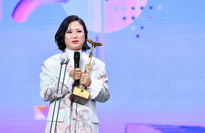‘2020 KBS 연예대상’ 김숙, 데뷔 25년 만에 첫 대상 수상+눈물의 수상 소감 “상상도 못했다..감사하고 죄송”…'1박 2일' 5관왕