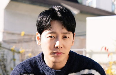 김동욱, 키이스트와 재계약 다시 키이스트와 손잡다…"5년째 두터운 신뢰"