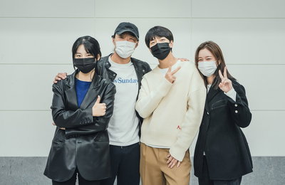 tvN 새 수목드라마 ‘마우스’ 이승기-이희준-박주현-경수진-안재욱-김정난-표지훈-김강훈, 극강 몰입X완벽 케미 넘친 ‘대본 리딩’ 현장 공개!